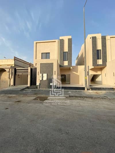 فلیٹ 3 غرف نوم للبيع في شرق الرياض، الرياض - شقة راقية مع سطح خاص للبيع | خصوصية وفخامة في آنٍ واحد