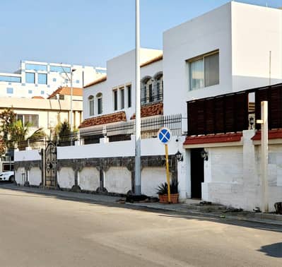 3 Bedroom Villa for Sale in North Jeddah, Jeddah - Luxury villa for sale with exceptional specifications
