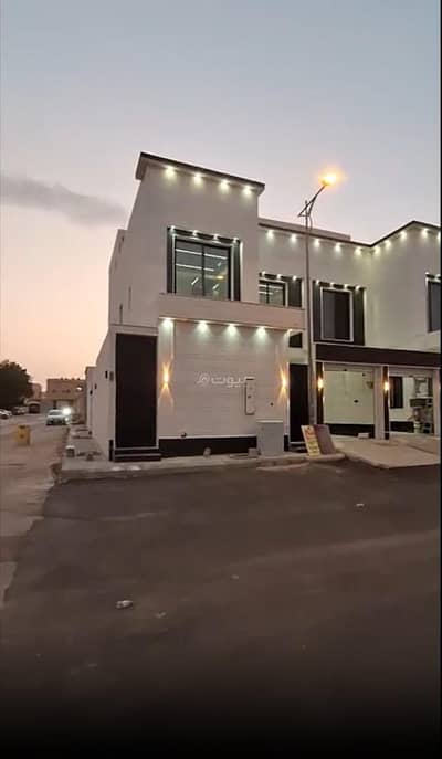 فیلا 7 غرف نوم للبيع في غرب الرياض، الرياض - فيلا للبيع في شارع صلالة, حي طويق, مدينة الرياض, منطقة الرياض فیلا 7 غرف نوم للبيع في غرب الرياض، الرياض - فيلا للبيع في شارع صلالة, حي طويق, مدينة الرياض, منطقة الرياض