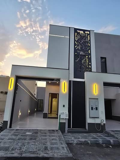 5 Bedroom Floor for Sale in East Riyadh, Riyadh - 5 Bedroom Floor For Sale in Al Janadriyah, Riyadh
