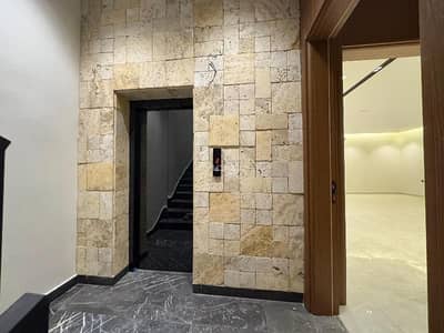 3 Bedroom Floor for Sale in East Riyadh, Riyadh - 3 Bedroom Floor For Sale in Al Qadisiyah, Riyadh