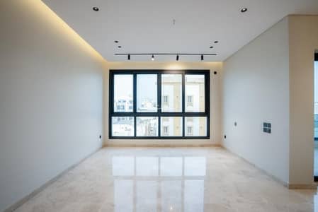 6 Bedroom Apartment for Sale in North Jeddah, Jeddah - Al-Nahda Project Park View 113 in Jeddah Al-Nahda neighborhood consists of 6 rooms with an area of 215 m².
