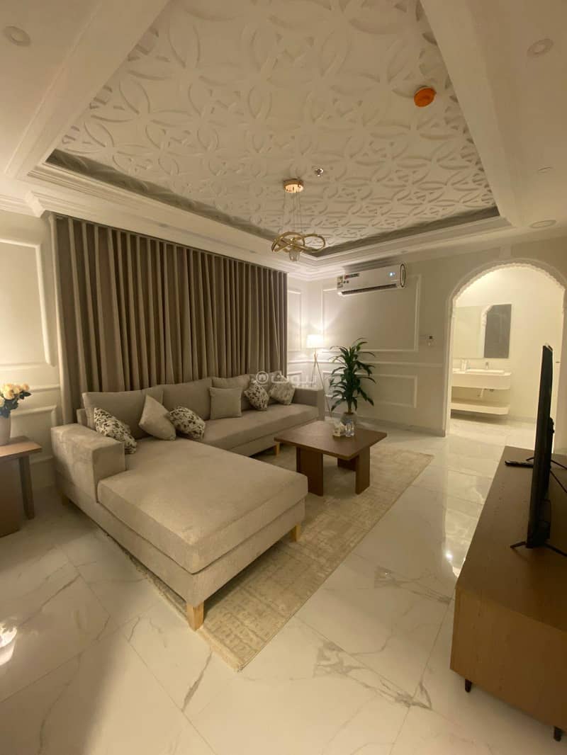 استوديو للإيجار في الحمراء، الخبر