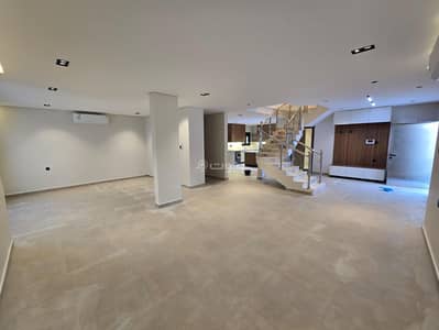 6 Bedroom Villa for Sale in East Riyadh, Riyadh - Villa for sale in Al Izdihar, East Riyadh