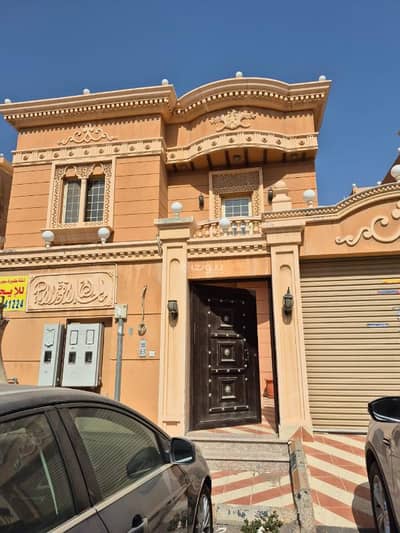 5 Bedroom Apartment for Rent in North Jeddah, Jeddah - Floor apartment for rent