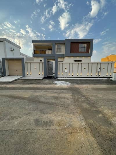 6 Bedroom Floor for Sale in Industrial, Jazan - Luxurious villa for sale in the Suez neighborhood, luxurious finishes.