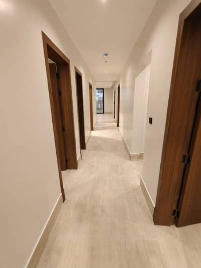 5 Bedroom Flat for Sale in Al Hamra, Al Khobar - Studio Apartment For Sale in Al Hamra, Al Khobar