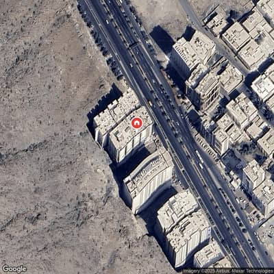 3 Bedroom Apartment for Sale in Al Aziziyah, Makkah - Apartment for sale in Mecca, Al-Aziziyah neighborhood, close to the mosque.