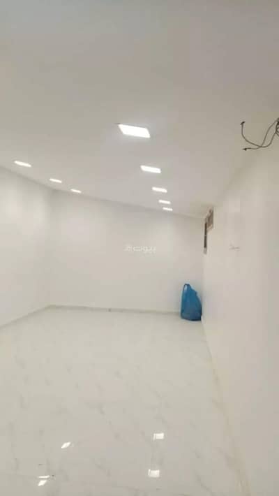 3 Bedroom Flat for Rent in East Riyadh, Riyadh - Studio Apartment For Rent in Al Andalus, Riyadh