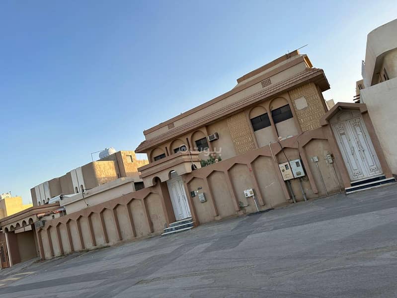 Old villa for sale in Badr neighborhood Old villa for sale in Badr neighborhood