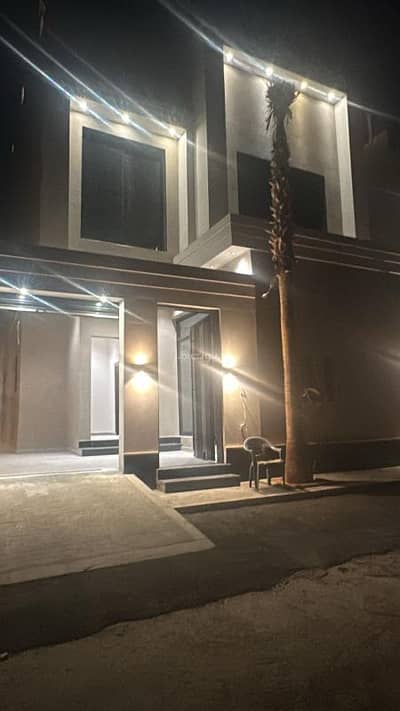 دور 3 غرف نوم للبيع في شرق الرياض، الرياض - طابق علوى للبيع في النظيم، الرياض