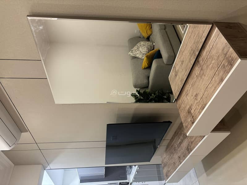 Luxurious furnished studio apartment in Al Arid neighborhood near King Salman Road