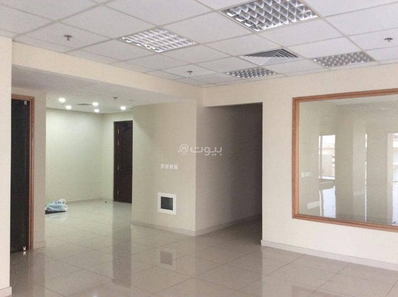 Al-Faisaliah neighborhood, Mohammed bin Abdulaziz Al-Basha Plaza