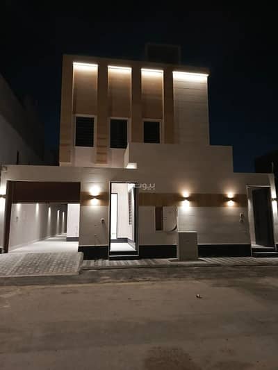 3 Bedroom Villa for Sale in East Riyadh, Riyadh - Villa for sale, two floors