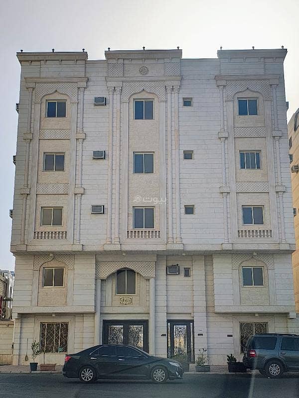 Residential building for rent in Al-Jum'a 488000