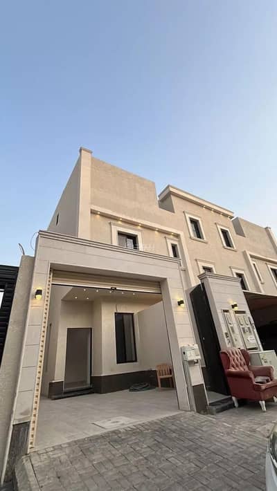 دور 4 غرف نوم للبيع في شرق الرياض، الرياض - دور للبيع في شارع نهر النيل, حي القادسية, مدينة الرياض, منطقة الرياض