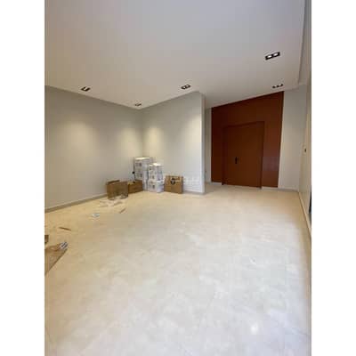 4 Bedroom Floor for Sale in East Riyadh, Riyadh - Floor For Sale in Al Khaleej, East Riyadh