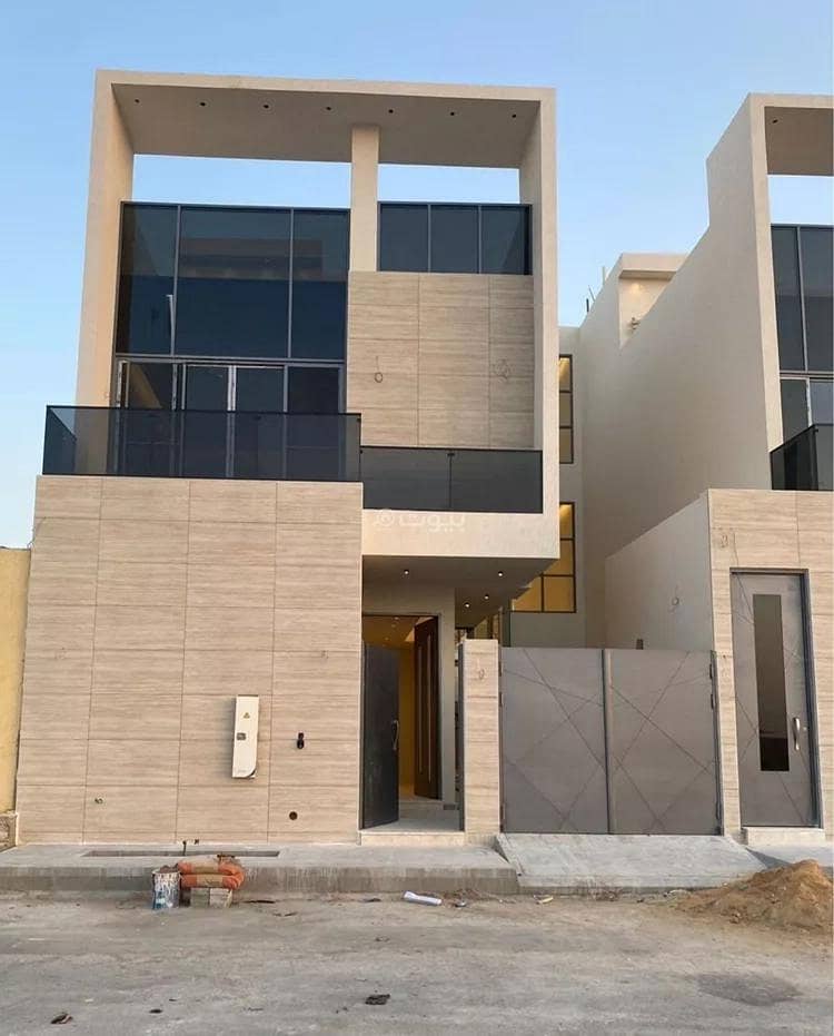 Villa For Sale in Al Mahdiyah, Riyadh Villa For Sale in Al Mahdiyah, Riyadh