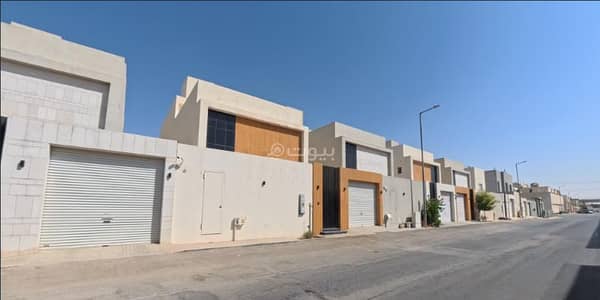 7 Bedroom Villa for Rent in North Riyadh, Riyadh - An elegant villa in Al Nada district for rent.