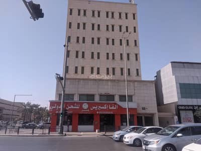 مكتب  للايجار في وسط الرياض، الرياض - مكتب للإيجار في الملز