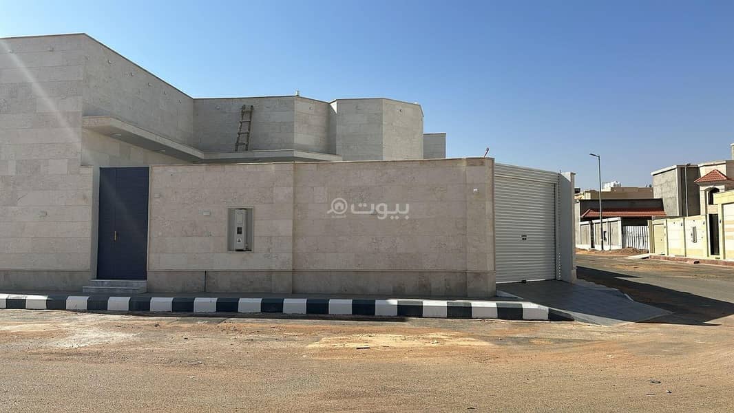 Floor for Sale in Almadayin, Hail