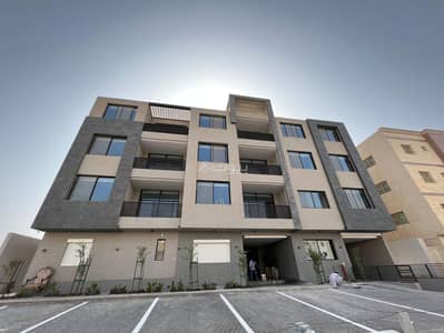 4 Bedroom Flat for Rent in East Riyadh, Riyadh - Apartment for rent in Qurtubah, East Riyadh