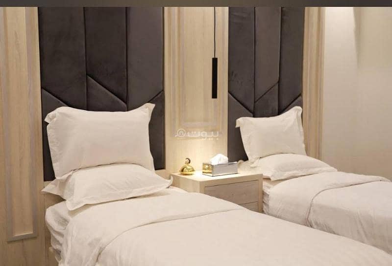 شقة مكونة من غرفتين نوم وصاله ودورتين مياه للإيجار اليومي ويتوفر غرفه وصاله او غرفة مفردة للايجار اليومي بسعر اقل كما يتوفر ايجار الشهري