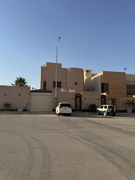 فيلا للبيع بحي العوالي – المربع الذهبي