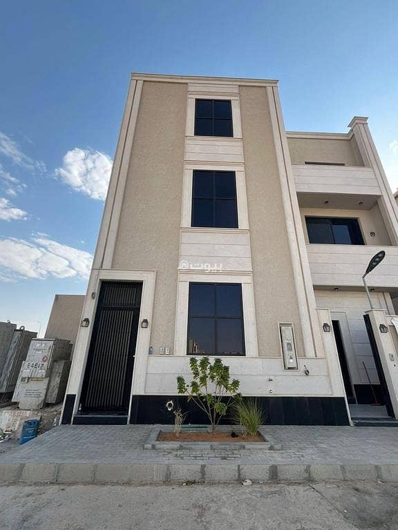 فيلا للبيع في المحدية، الرياض فيلا للبيع في المحدية، الرياض