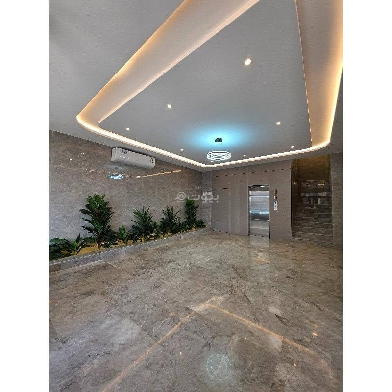 Property for sale in Al-Safa neighborhood, immediate transfer, 3 rooms with modern finishes. Property for sale in Al-Safa neighborhood, immediate transfer, 3 rooms with modern finishes.