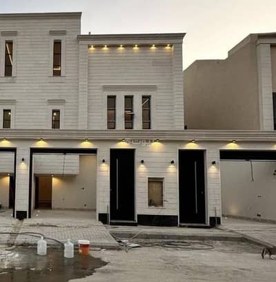 4 Bedroom Floor for Sale in South Riyadh, Riyadh - Floor For Sale in Okaz, Riyadh