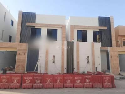 7 Bedroom Villa for Sale in West Riyadh, Riyadh - Villa For Sale in Al Uraija Al Gharbiyah, Riyadh