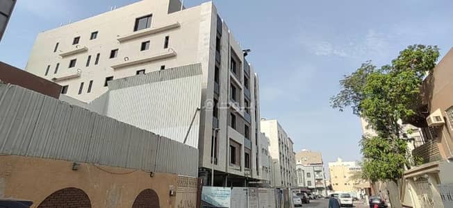 3 Bedroom Apartment for Sale in North Jeddah, Jeddah - Luxury 3-bedroom apartment with two entrances for sale in Al Salamah, Jeddah
