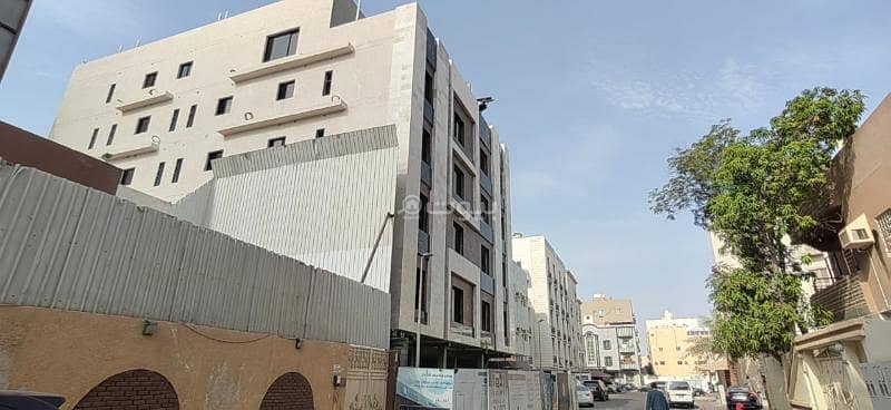 Luxury 3-bedroom apartment with two entrances for sale in Al Salamah, Jeddah