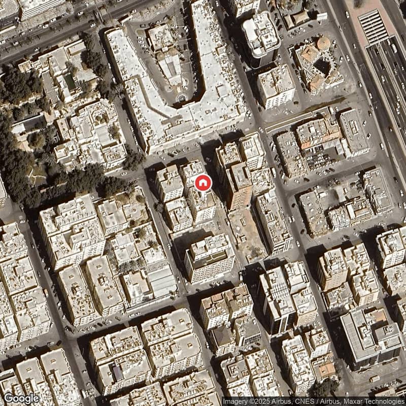 شقة للبيع في الحمراء، وسط جدة