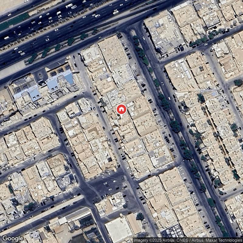 Apartment For Rent in Al Musayef, North Riyadh