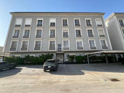 3 Bedroom Flat for Rent in North Riyadh, Riyadh - Apartment for rent on Sheikh Abdullah bin Jubreen Street, Al Qayrawan neighborhood, Riyadh city, Riyadh region.