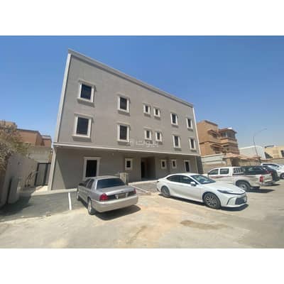 Residential Building for Sale in Central Riyadh, Riyadh - Residential building for sale in Al-Dhubbat, central Riyadh