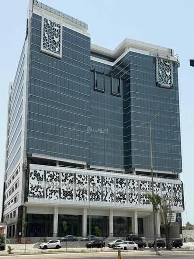 Office for Rent in North Jeddah, Jeddah - Luxury office for rent | Prime location overlooking King Road