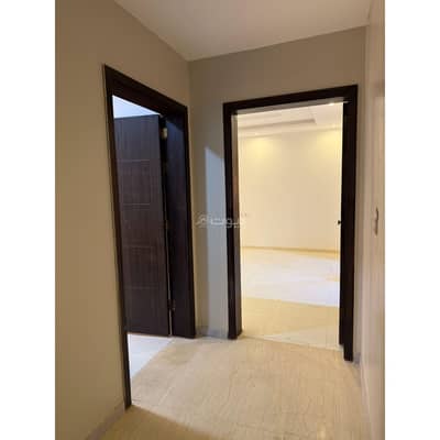 5 Bedroom Flat for Sale in South Jeddah, Jeddah - Apartment for Sale in Prince AbdulMajeed, south Jeddah