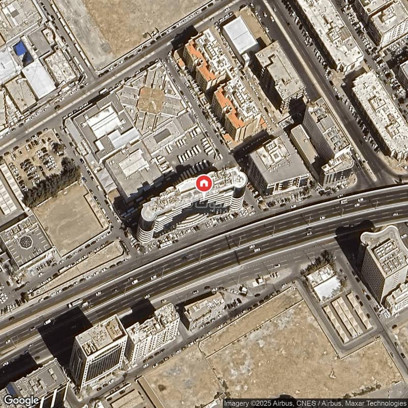 معرض للبيع في الرويس، وسط جدة معرض للبيع في الرويس، وسط جدة