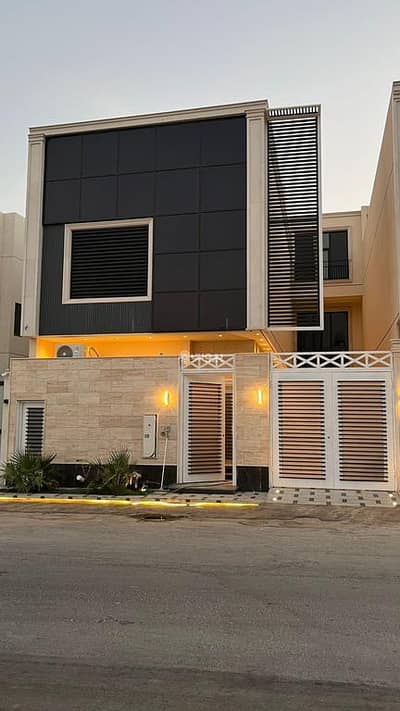 5 Bedroom Villa for Sale in West Riyadh, Riyadh - Villa For Sale in Al Mahdiyah, Riyadh
