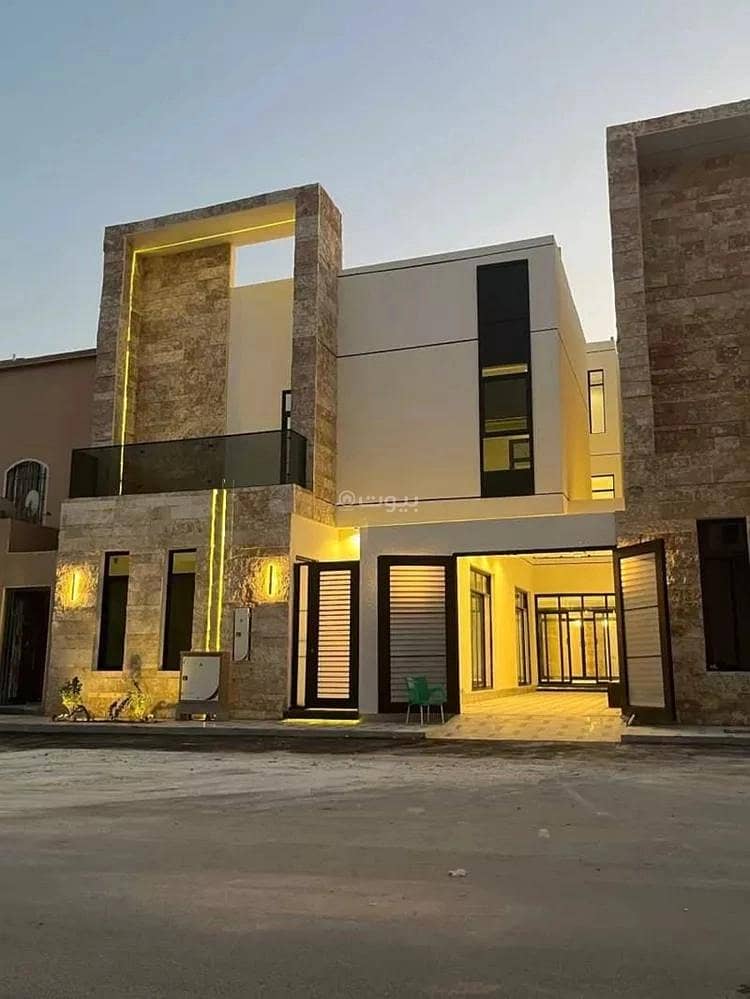 Villa For Sale in Al Mahdiyah, Riyadh