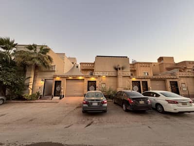 8 Bedroom Villa for Sale in East Riyadh, Riyadh - 8 Bedroom Villa For Sale in Al Munsiyah
