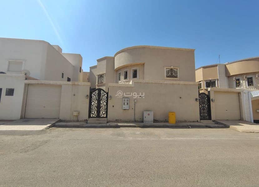 For sale, a two-story villa in the Bahja neighborhood in Al-Rass. For sale, a two-story villa in the Bahja neighborhood in Al-Rass.