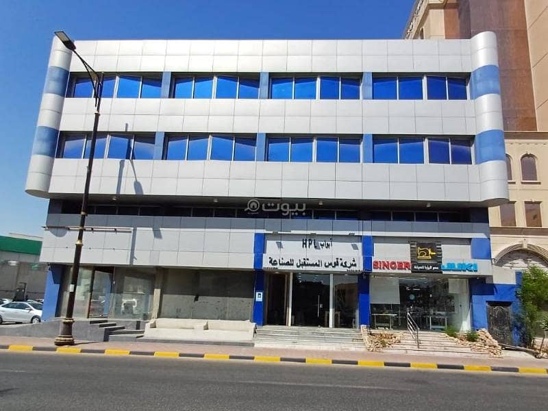 مكتب تجاري للإيجار في شارع طريق الامير محمد بن فهد, حي الأمير محمد بن سعود, مدينة الدمام, المنطقة الشرقية مكتب تجاري للإيجار في شارع طريق الامير محمد بن فهد, حي الأمير محمد بن سعود, مدينة الدمام, المنطقة الشرقية
