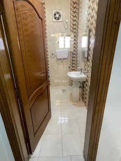 3 Bedroom Apartment for Rent in South Jeddah, Jeddah - Studio Apartment For Rent in Al Frosyah, Jeddah