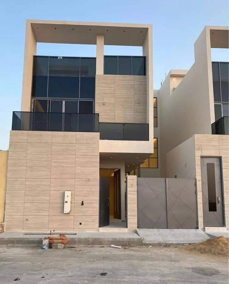 Villa For Sale in Al Mahdiyah, Riyadh Villa For Sale in Al Mahdiyah, Riyadh