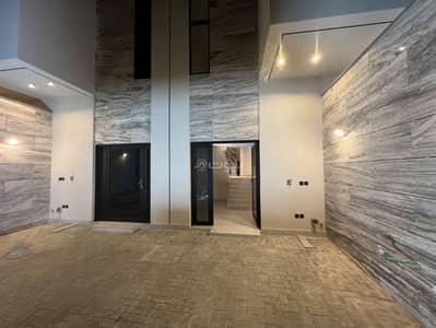 دور 4 غرف نوم للبيع في شرق الرياض، الرياض - تاون هاوس للبيع