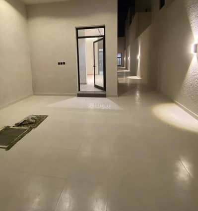 دور 3 غرف نوم للبيع في شرق الرياض، الرياض - دور للبيع في الجنادرية، الرياض